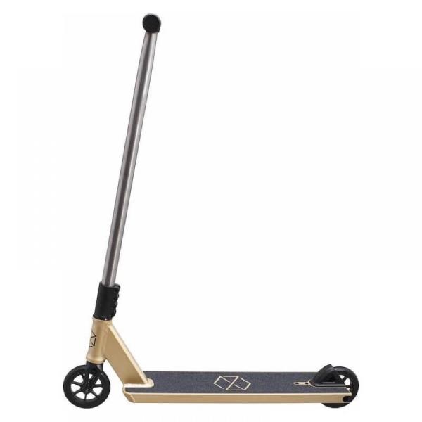Native Stem Saundezy stunt scooter