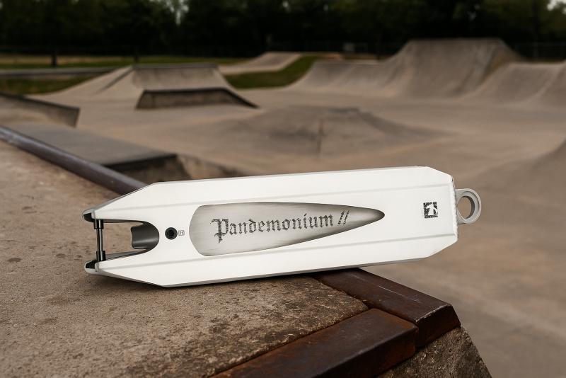 Peg-cut stunt scooter decks for parkriding